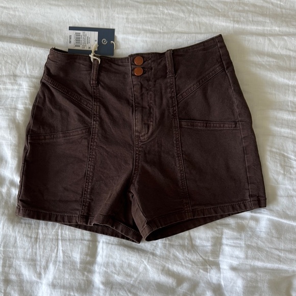 Universal Thread High Rise Shorts - Picture 1 of 4